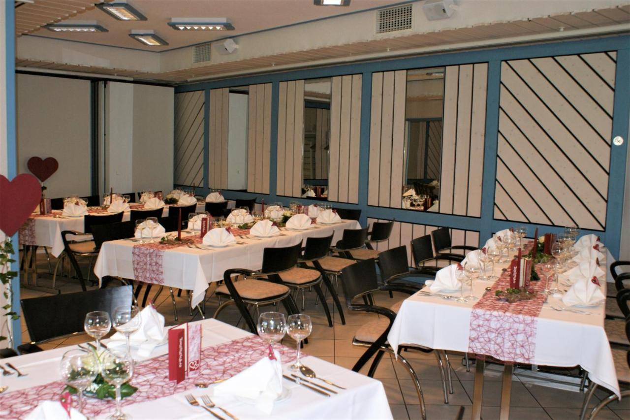 Zur Traube Schwarzwaldhotel & Restaurant Am Titisee Sankt Märgen Exterior photo