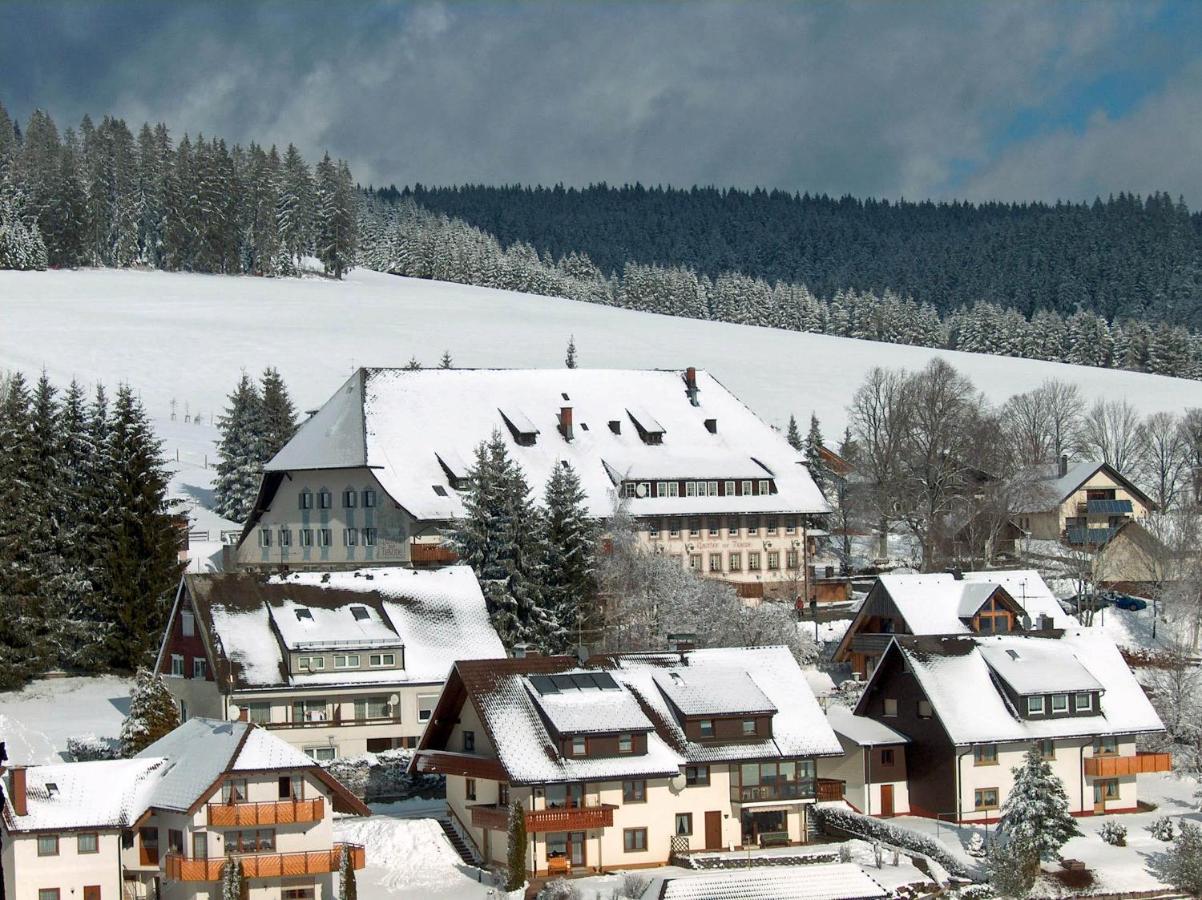 Zur Traube Schwarzwaldhotel & Restaurant Am Titisee Sankt Märgen Exterior photo